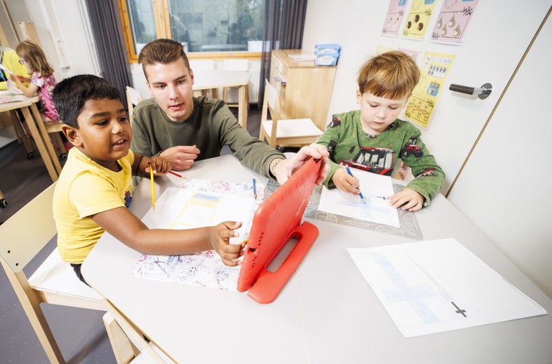 Digitaliseringen framskrider i olika takt i skolorna